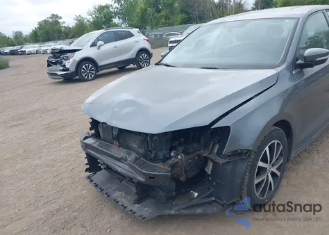 2017 Volkswagen Jetta 1.4T Se z USA, uszkodzony, nr VIN 3VWDB7AJXHM264246